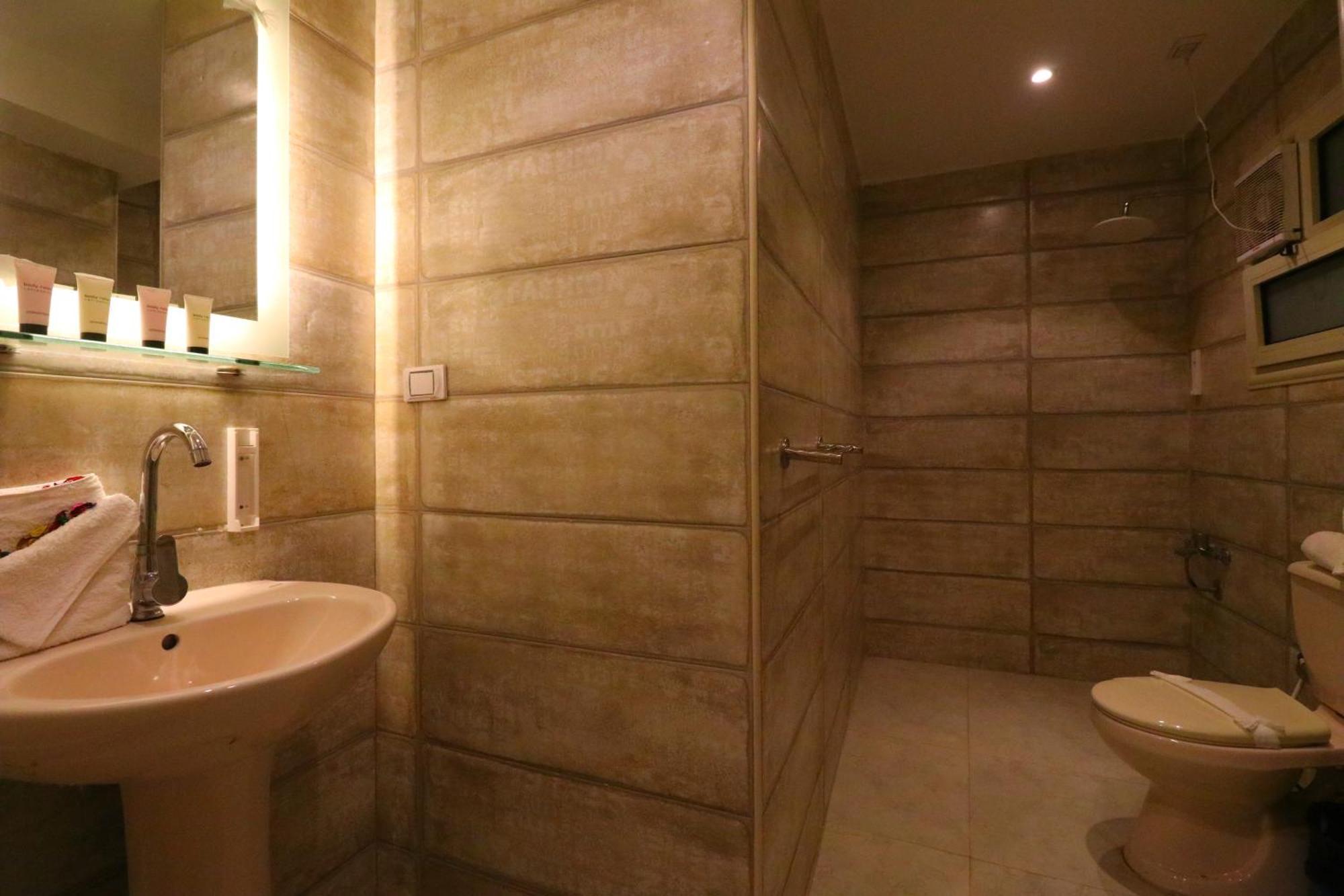 Locanda Pyramids Hotel Kafret el-Gabal Esterno foto