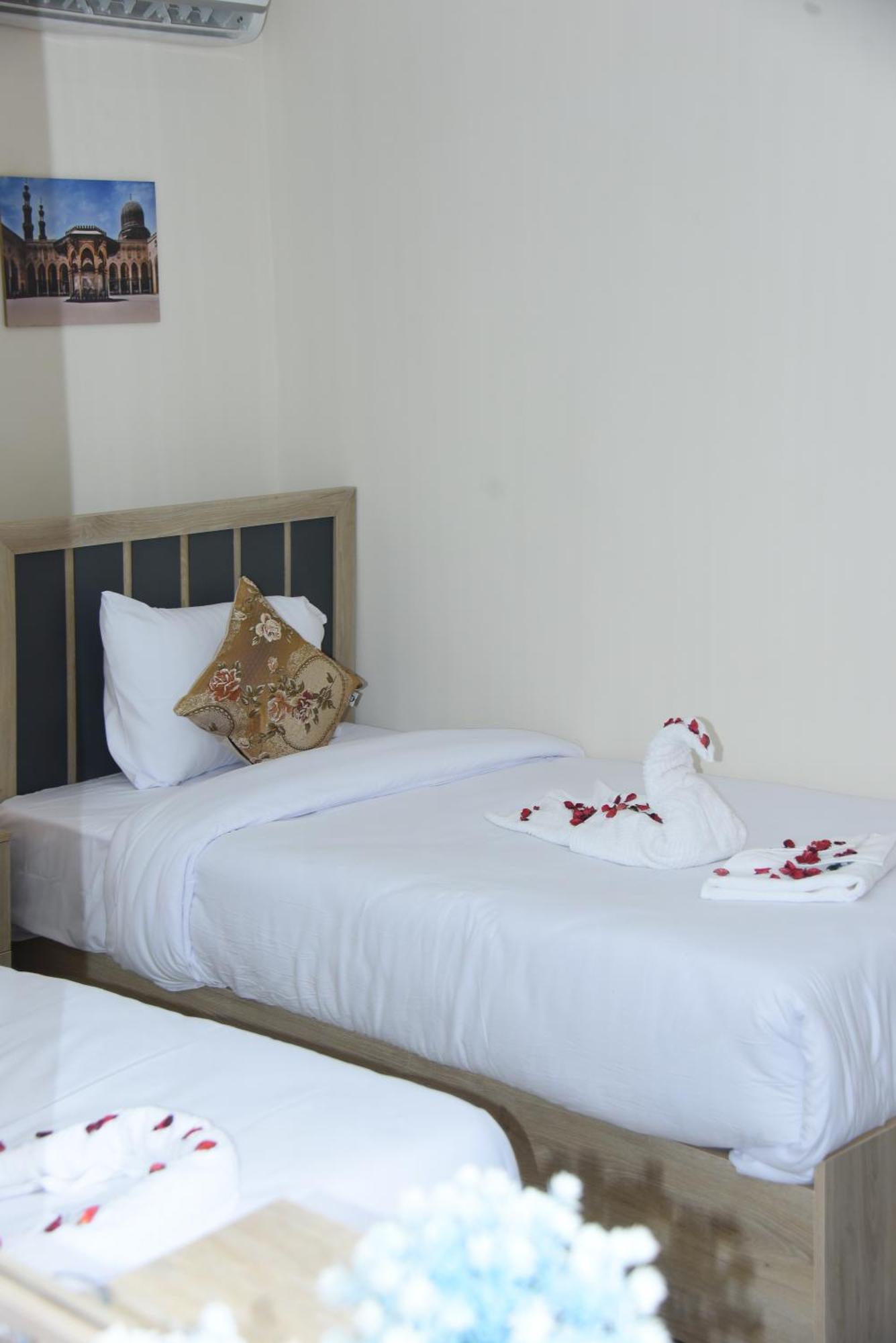 Locanda Pyramids Hotel Kafret el-Gabal Esterno foto